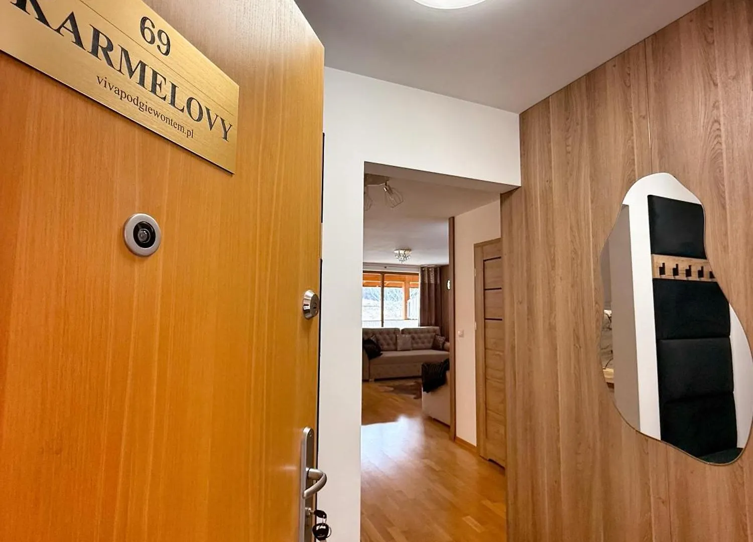Apartament Karmelovy- Viva Pod Giewontem Apartamenty Zakopane Apartment