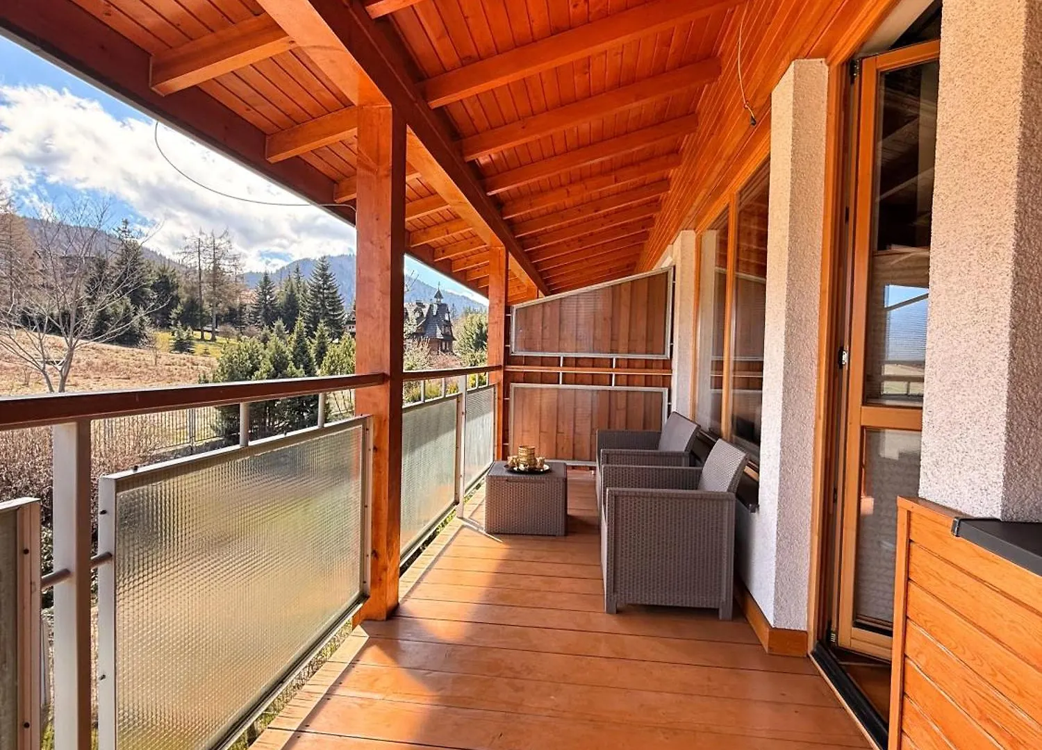 Apartament Karmelovy- Viva Pod Giewontem Apartamenty Zakopane Apartment