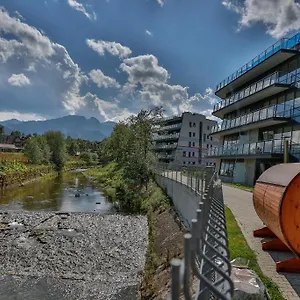Szklane Aparthotel